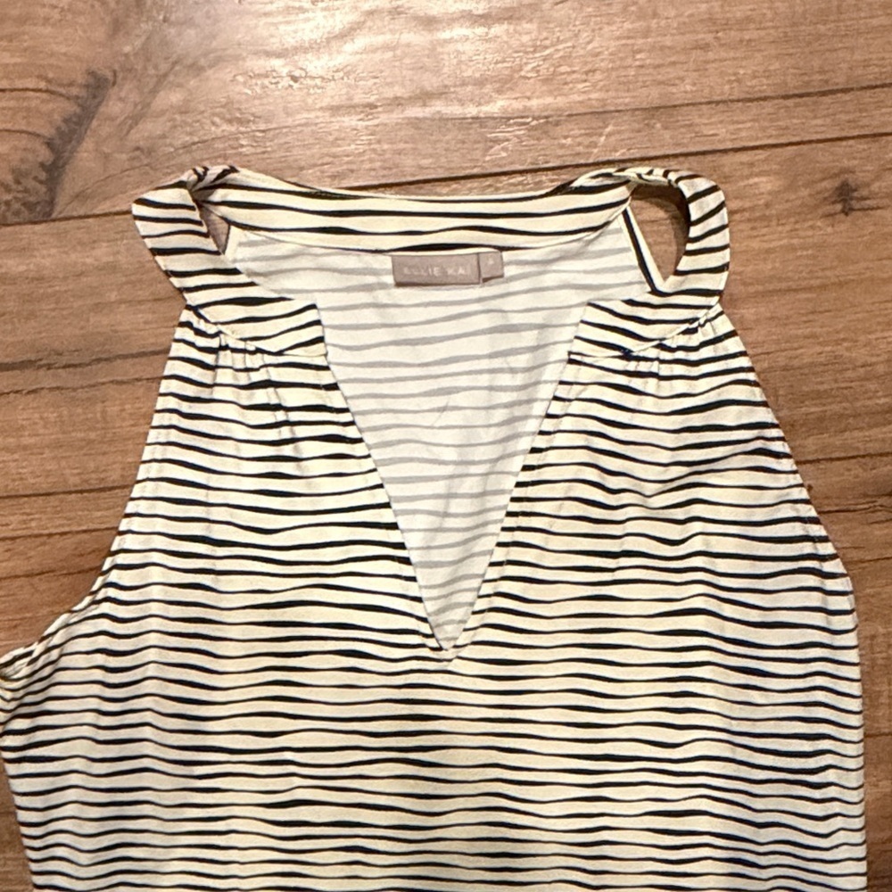 Chic Striped Backless Dress - Picture 3 of 4
